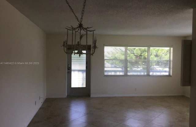278 Camden L - 278 Camden L, Palm Beach County, FL 33417