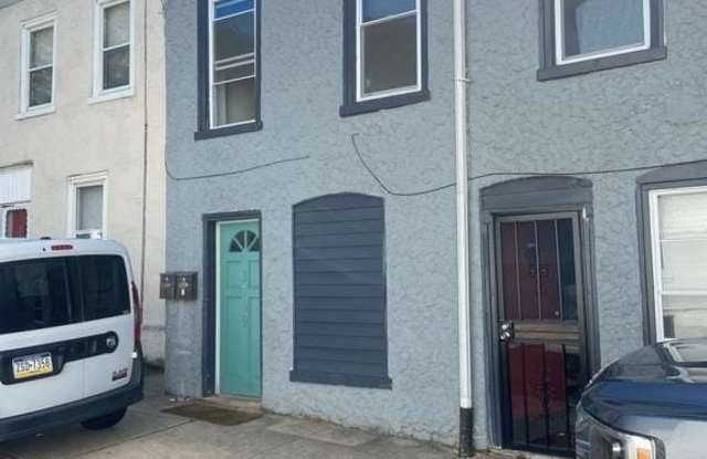 3700 MIDVALE AVENUE photos photos