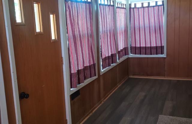 2 Bedroom Central Home For Rent Gallery 4