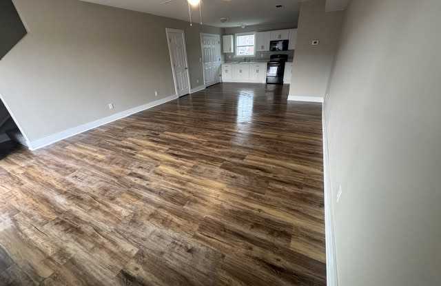 1355 Woodlawn Road #406 - 406 Gallery 1
