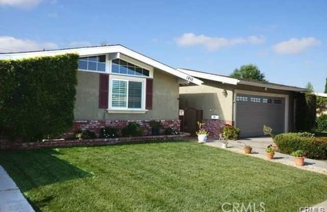 1810 E Madison Avenue photos photos