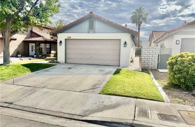 2489 Muirfield Avenue Gallery 2