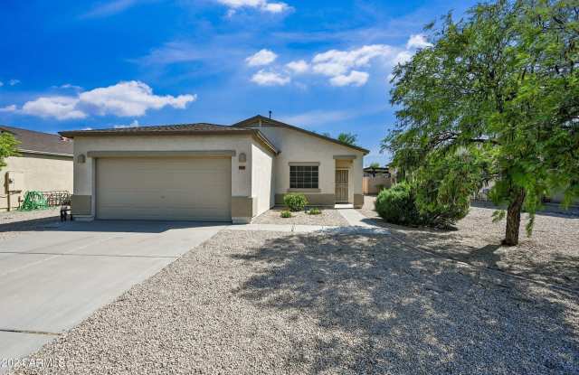 1949 E Saddle Drive photos photos