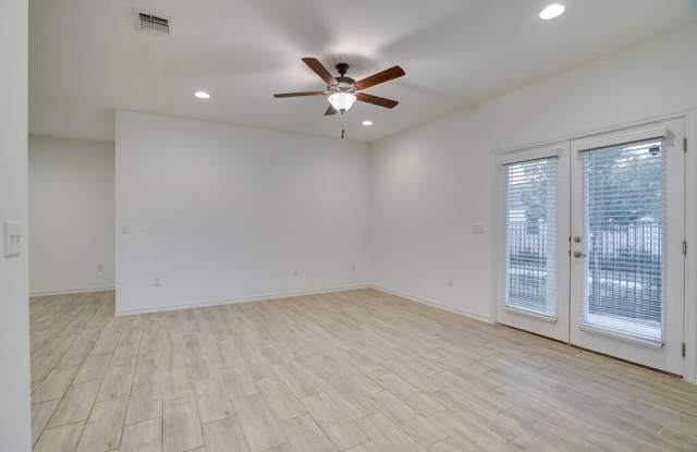 9015 Looksee Lane, Austin, TX 78744 Gallery 4