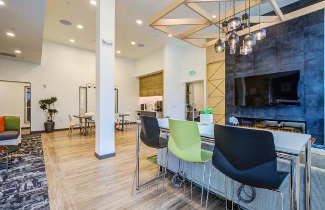 Discovery Heights Gallery 3