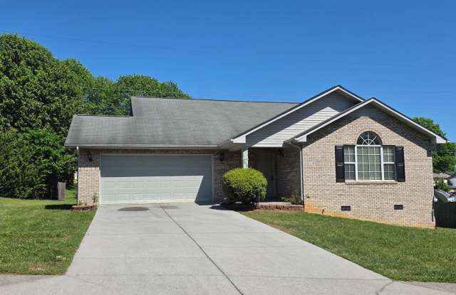 Maryville 37804 - 3 bedroom, 2 Bath Home , 2 car garage - Contact Donna Bailey (865) 389-6590 photos photos