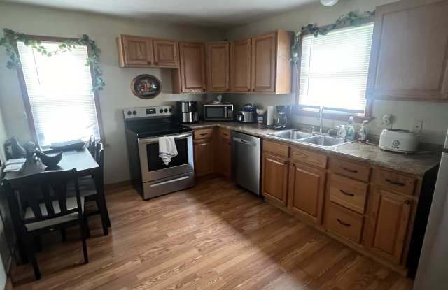 1615 Poplar Street photos photos
