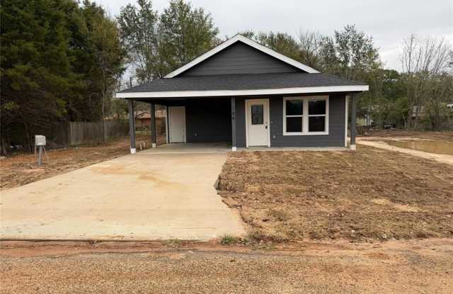 104 Plumthicket Lane - 104 Plumthicket Way, Henderson County, TX 75163