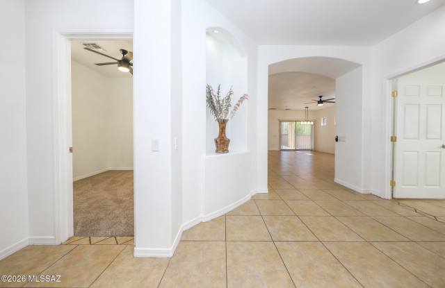 10401 E Yew Place Gallery 2