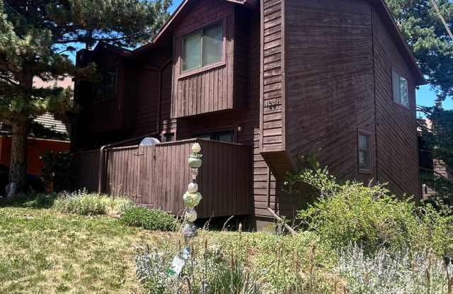 Hidden Gem in Downtown Boulder! 3 Bed 2 Bath Condo Available photos photos