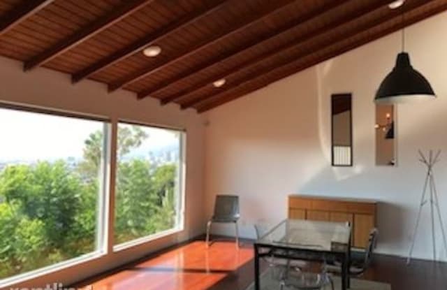 1339 corona dr - 1339 Corona Drive, Glendale, CA 91205