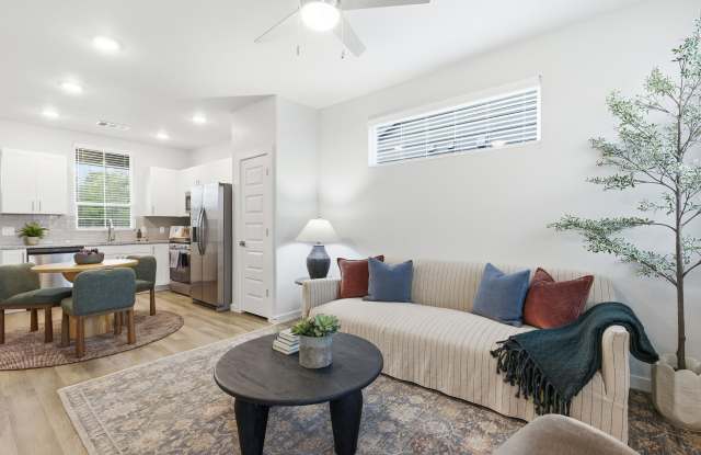 YardHomes Spring West Gallery 4