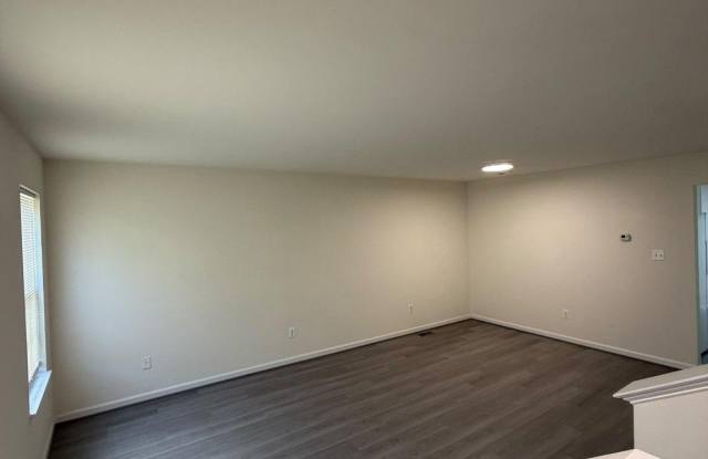 2888 FALL OAKS Place Gallery 3