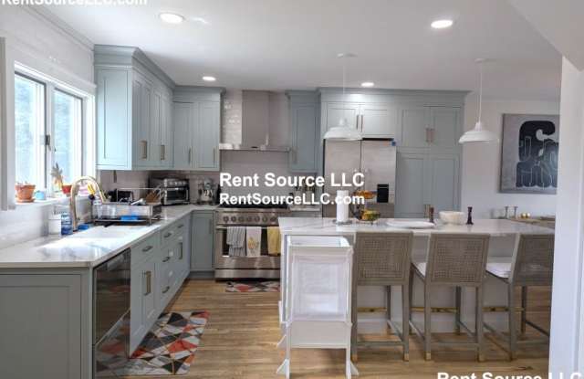 18 Radcliffe Rd. photos photos
