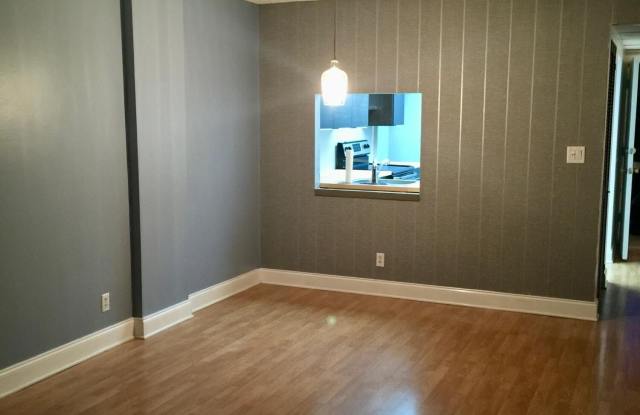 107 ROYAL PARK Drive Gallery 3