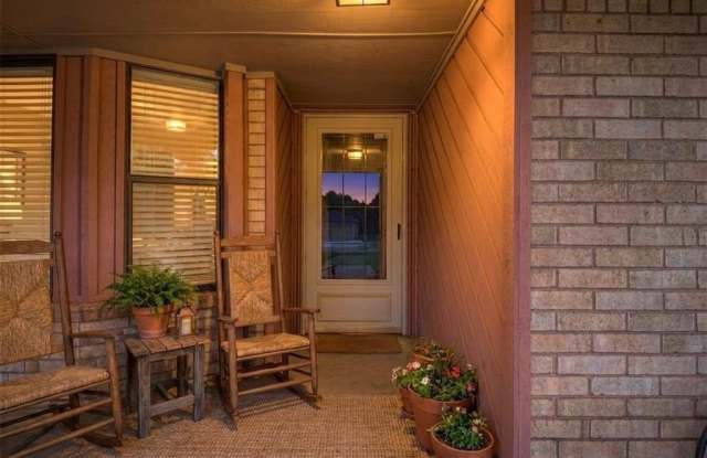 11124 Ashford Drive Gallery 3