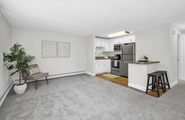 Edgewood Court Gallery 2