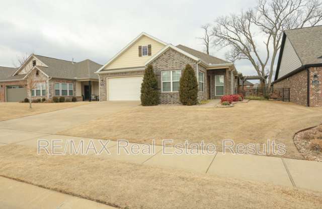 2106 SW Huntwick Ave photos photos