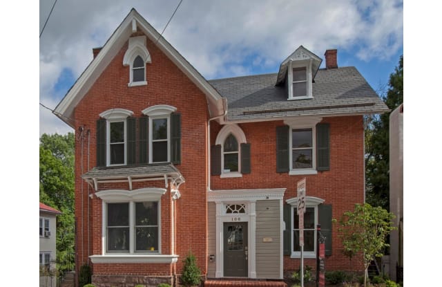 106 E STATE STREET - 106 E State St, Doylestown, PA 18901
