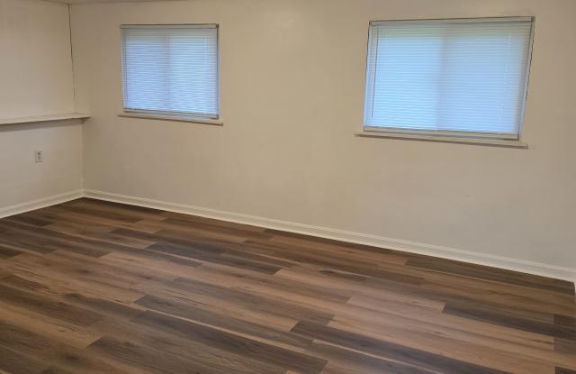2537 Bethesda Ave Gallery 2
