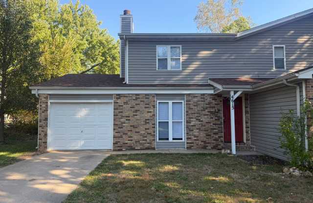 2BR/1.5BA unit - close to Amenities - Beulah, Warner, Rock Bridge schools Gallery 1