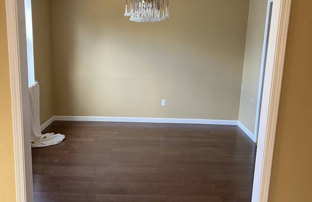 821 Pine Forest Circle photos photos