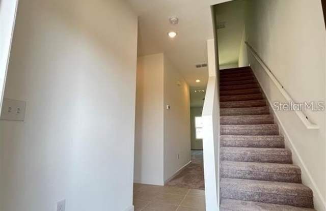 1822 SUNDANCE CHASE Road Gallery 4