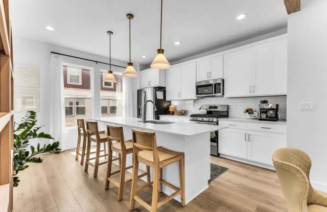 $100 OFF YOUR FIRST MONTH'S RENT! Brand New End Unit Townhome in Layton Gallery 4