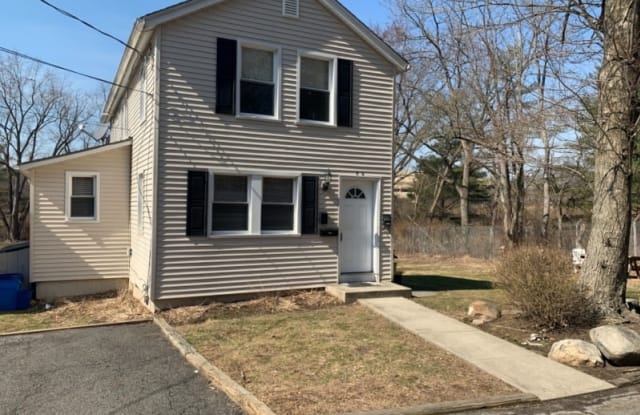 96 Burnet Rd - 96 Burnet Rd, Madison, NJ 07940