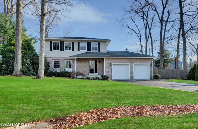 22 Brookside Court - 22 Brookside Court, Toms River, NJ 08753