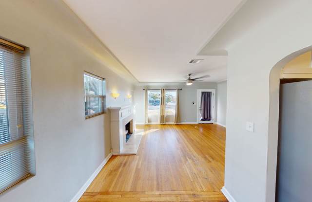4BD/3BA, Pool!! BIG house, 1800sqft!! Gallery 4
