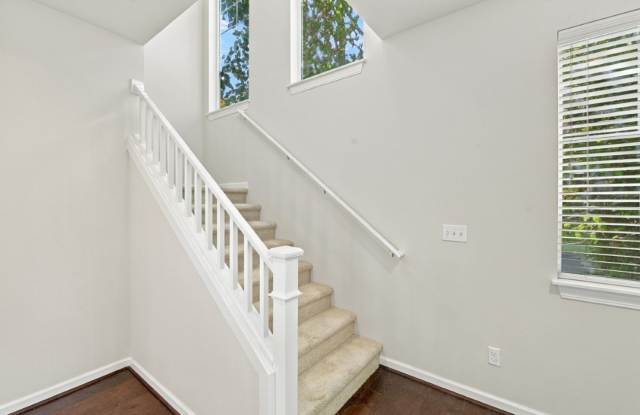 4Bd/2.5Ba Bothell Home Gallery 4