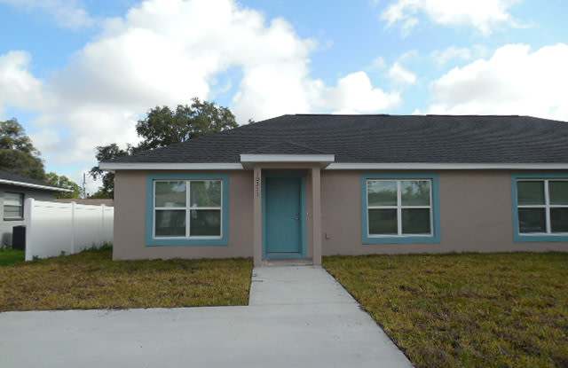 10311 Usher St photos photos
