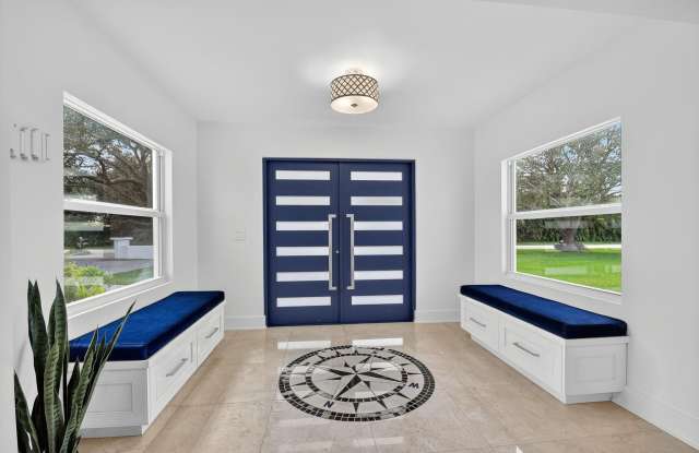 2900 Greenbriar Boulevard Gallery 4
