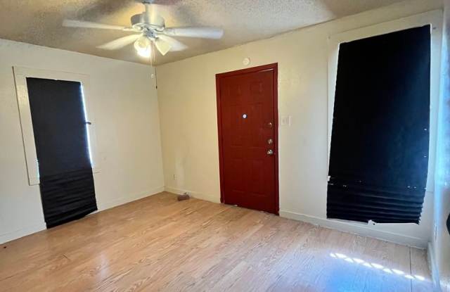 1 Bedroom / 1 Bathroom Rental Home-Section 8 Accepted Gallery 4