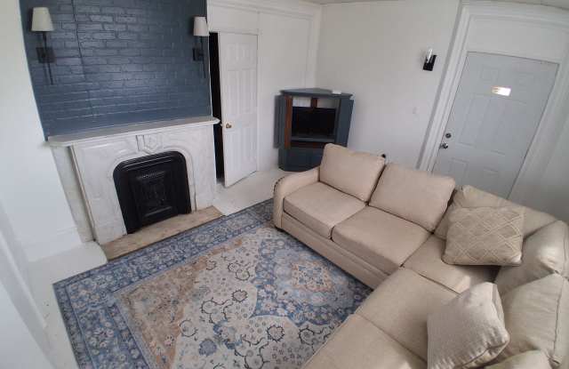 76 Silver Lane photos photos