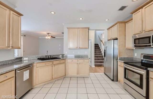 6214 Interbay Avenue Gallery 4