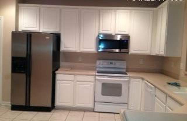 11130 Castlemain Circle South Gallery 2