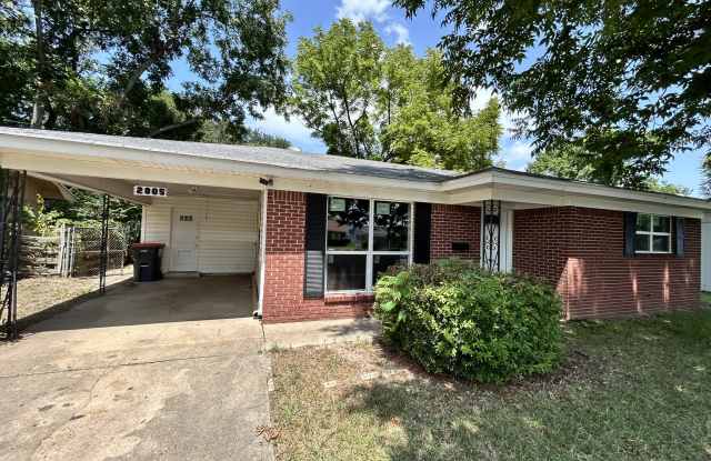 2805 Belmoor Avenue Gallery 1