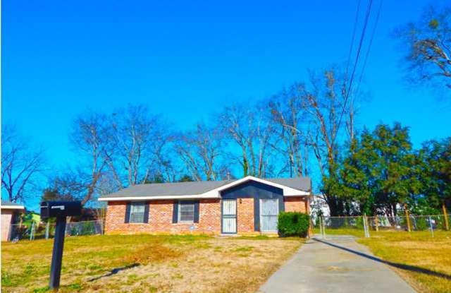 Charming 3 Bed/1.5 Bath Home in Montgomery, AL - $1325/mo photos photos