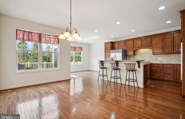 41685 ST ALBANS Terrace Gallery 4