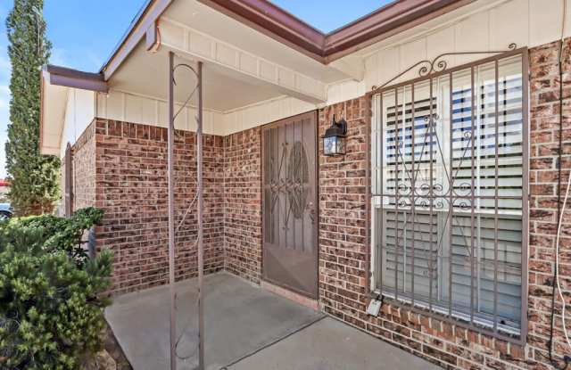 11472 Ed Merrins Drive Gallery 2