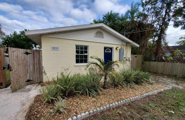 3715 19th Street Ct E Manatee Gallery 2