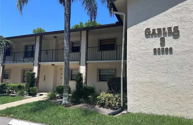 23398 SW 57th Ave - 23398 Southwest 57th Avenue, Palm Beach County, FL 33428
