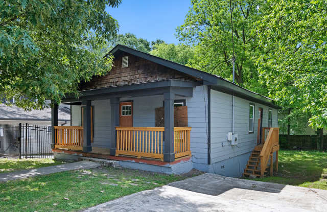 712 North Avenue Northwest - B Gallery 2