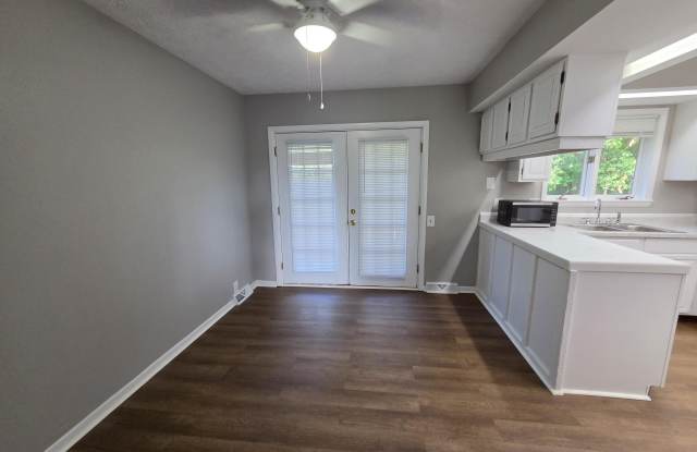 3406 Alpine Court Gallery 3