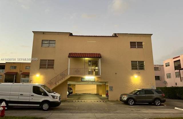 1305 W 53rd St - 1305 West 53rd Street, Hialeah, FL 33012