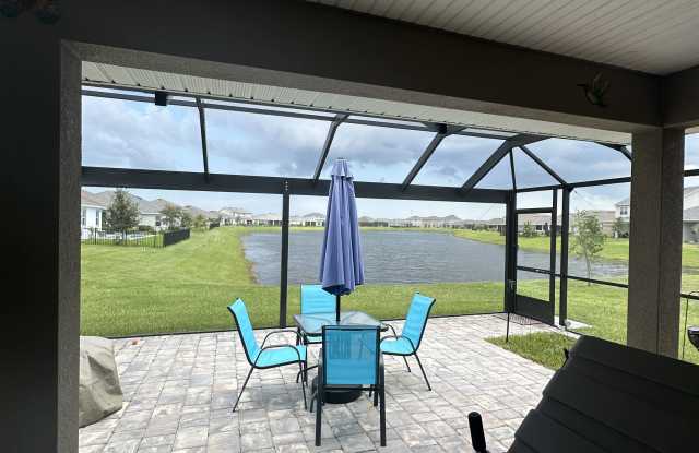 2374 Middlebury Drive Gallery 3