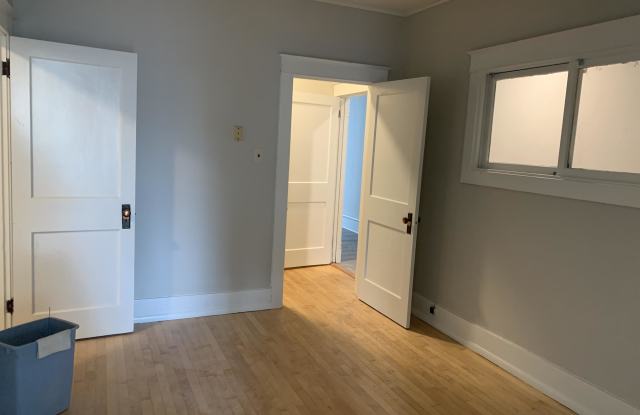 507 Oneida Street - 1 Gallery 4