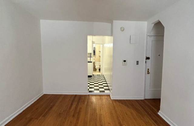 1752 First Avenue Gallery 1